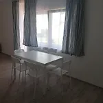 公寓 Sostoi Apartmanhaz *
