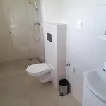公寓 Sostoi Apartmanhaz *