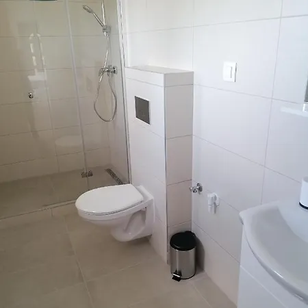 דירה Sostoi Apartmanhaz *