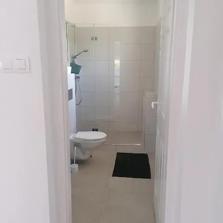 דירה Sostoi Apartmanhaz *