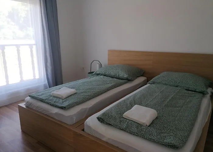 Sostoi Apartmanhaz Daire